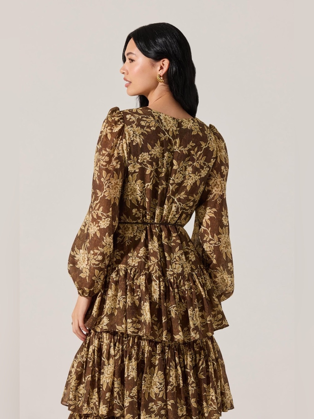 Astr Franchesca Tiered Ruffle Floral Maxi Dress - Picture 6 of 9